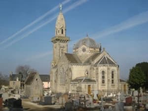chapelle du cimetière de Lignou à Couterne