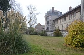 Notre Dame de l'Ouÿe à Les Granges-le-Roi