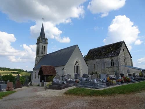 Église Saint Pierre à Ticheville