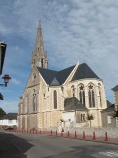 Eglise St Maxime à Saint-Même-le-Tenu