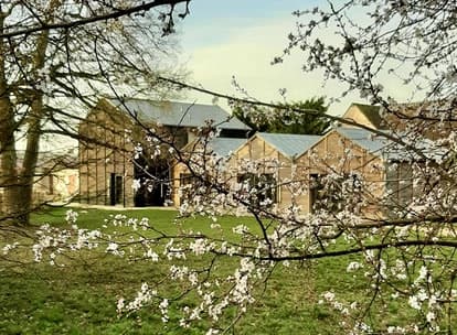 Maison paroissiale Maison Paroissiale à Le Plessis-Trévise