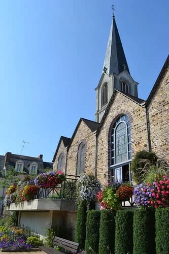 église Saint-Pierre de Retiers à Retiers