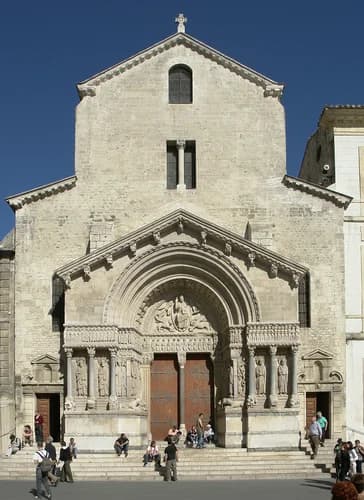 ancienne cathédrale Saint-Trophime à Arles