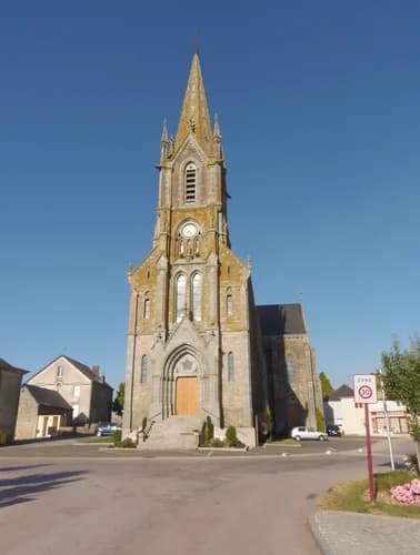 église Saint-Pierre-et-Saint-Paul de Courcité à Courcité