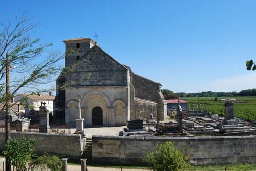 église de Saint-Genès-de-Fronsac à Saint-Genès-de-Fronsac