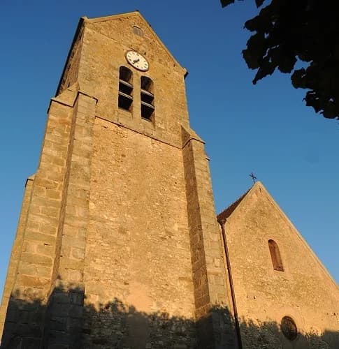 église Saint-Julien de Réau à Réau