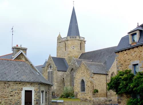 église Saint-Jean-Baptiste d'Hillion à Hillion