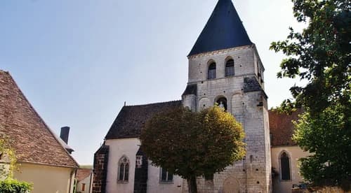 église Saint-Étienne de Sury-en-Vaux à Sury-en-Vaux