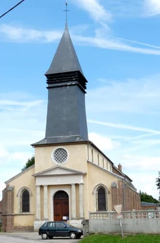 église Notre-Dame de La Neuville-Chant-d'Oisel à La Neuville-Chant-d'Oisel