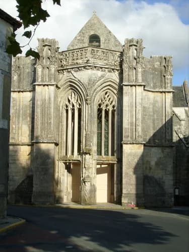 église Saint-Just de Saint-Just-Luzac à Saint-Just-Luzac
