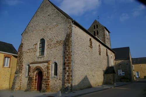 église Notre-Dame de Cossé-en-Champagne à Cossé-en-Champagne
