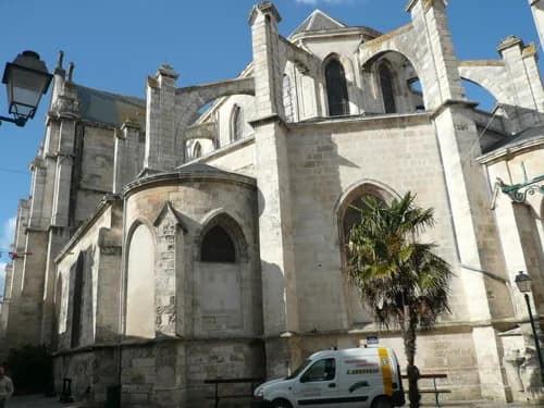 église Notre-Dame-du-Bon-Port des Sables-d'Olonne à Les Sables-d'Olonne