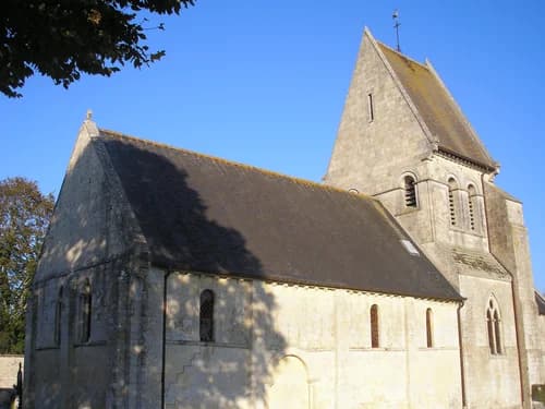 église Notre-Dame-de-la-Nativité de Putot-en-Bessin à Putot-en-Bessin