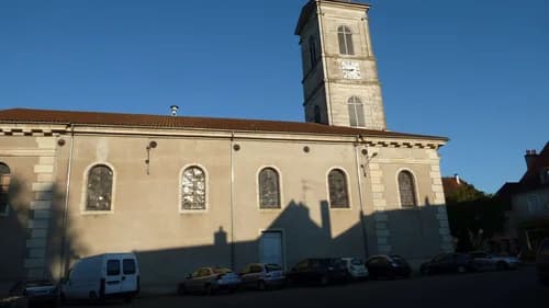 église Saint-Maurice de Pontailler-sur-Saône à Pontailler-sur-Saône