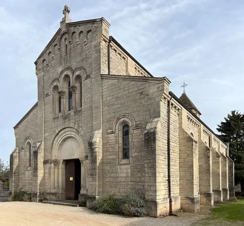 église Saint-Gangolf-d'Avallon de Saint-Gengoux-de-Scissé