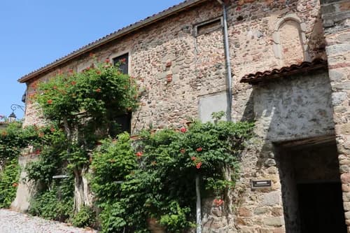 église Saint-Julien de Pommiers-en-Forez à Pommiers