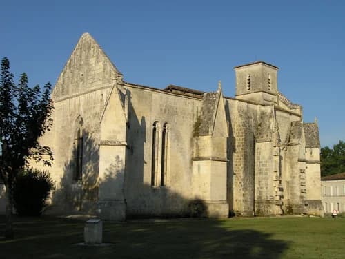 église Sainte-Madeleine de Varzay à Varzay