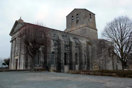 église Saint-Pierre de Soubise à Soubise