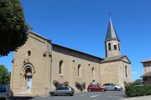 église Saints-Philippe-et-Jacques de Montceaux à Montceaux