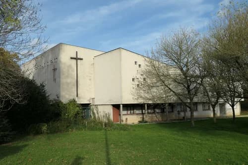 église Sainte-Thérèse-de-l'Enfant-Jésus de Laval