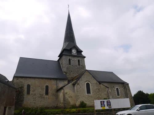 église Saint-Laurent de Saint-Laurent-des-Mortiers à Saint-Laurent-des-Mortiers