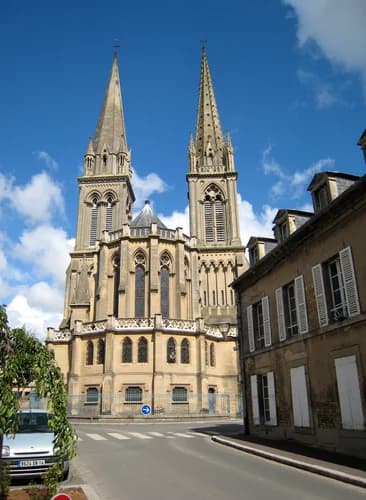 basilique Notre-Dame-de-la-Délivrande à Douvres-la-Délivrande