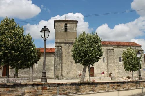 église Saint-Aignan de Luxé à Luxé
