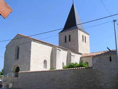 église Saint-Genis de Saint-Genis-d'Hiersac à Saint-Genis-d'Hiersac
