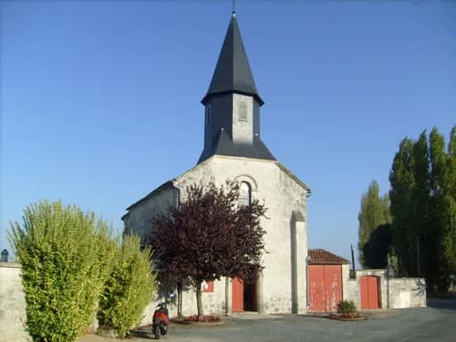 église Sainte-Madeleine de Balanzac à Balanzac