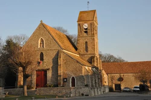 église Notre-Dame-du-Mont-Carmel de Janvry