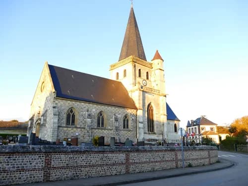 église Notre-Dame de Fresquiennes à Fresquiennes