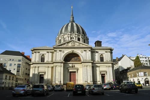église Notre-Dame de Bon-Port