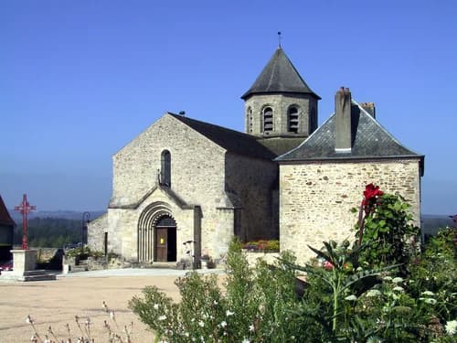église Saint-Aignan de Ladignac-le-Long à Ladignac-le-Long