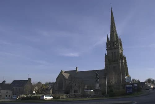 église Saint-Briac de Bourbriac à Bourbriac
