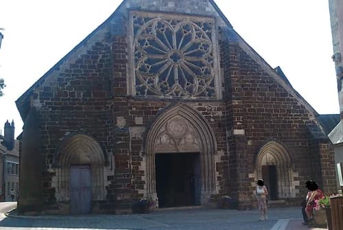 église Saint-Ferréol de Saint-Fargeau à Saint-Fargeau