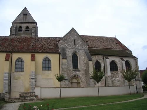 église Saint-Georges de Couilly-Pont-aux-Dames à Couilly-Pont-aux-Dames