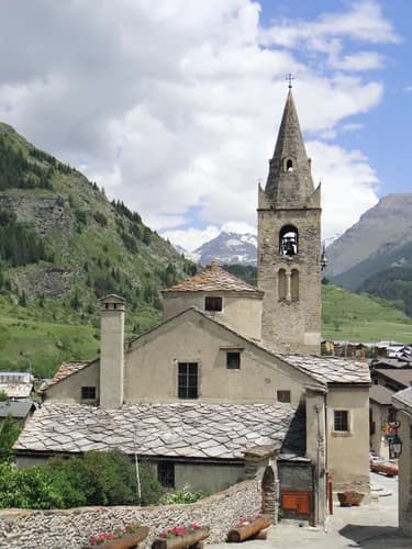 église Saint-Michel de Lanslevillard à Lanslevillard