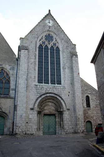 église Saint-Nicolas de Saint-Arnoult-en-Yvelines