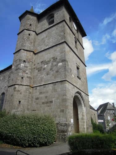église Saint-Pierre de Raulhac