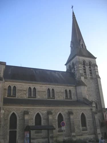 église Sainte-Geneviève d'Anizy-le-Château à Anizy-le-Château