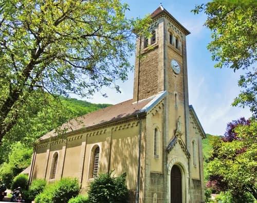 église de la Nativité-de-la-Mère-de-Dieu des Planches-près-Arbois à Les Planches-près-Arbois