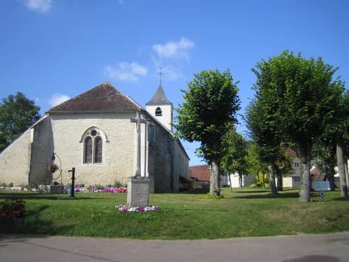 église de la Nativité-de-Notre-Dame de Lichères-près-Aigremont à Lichères-près-Aigremont