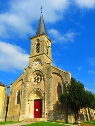 église de l'Exaltation-de-la-Sainte-Croix d'Aulnois-sur-Seille à Aulnois-sur-Seille