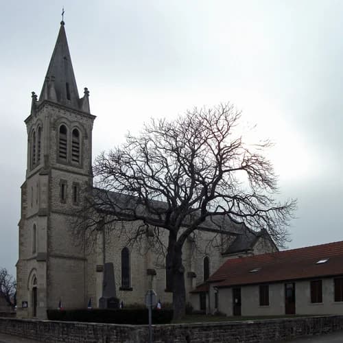 église de la Nativité-de-Saint-Jean-Baptiste de Saint-Quintin-sur-Sioule à Saint-Quintin-sur-Sioule