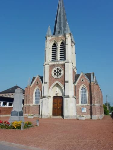 église de l'Immaculée-Conception de Sars-et-Rosières à Sars-et-Rosières
