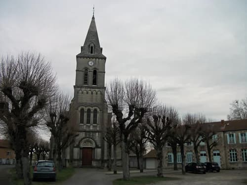 église des Saints-Innocents de Bussières-et-Pruns à Bussières-et-Pruns