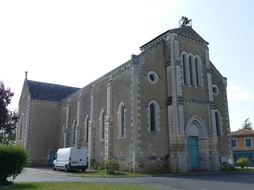 église du Sacré-Cœur de Béruges à Béruges