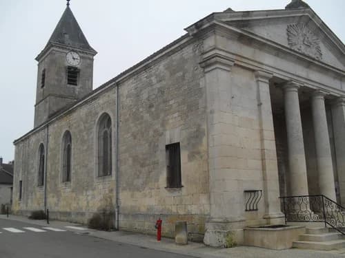 église Notre-Dame-de-la-Nativité de Mandres-la-Côte à Mandres-la-Côte