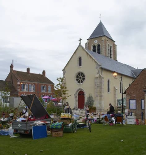 église Notre-Dame de Ménestreau-en-Villette