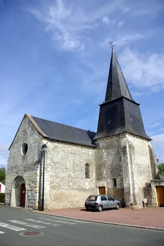 église Saint-Aubin d'Avrillé-les-Ponceaux à Avrillé-les-Ponceaux